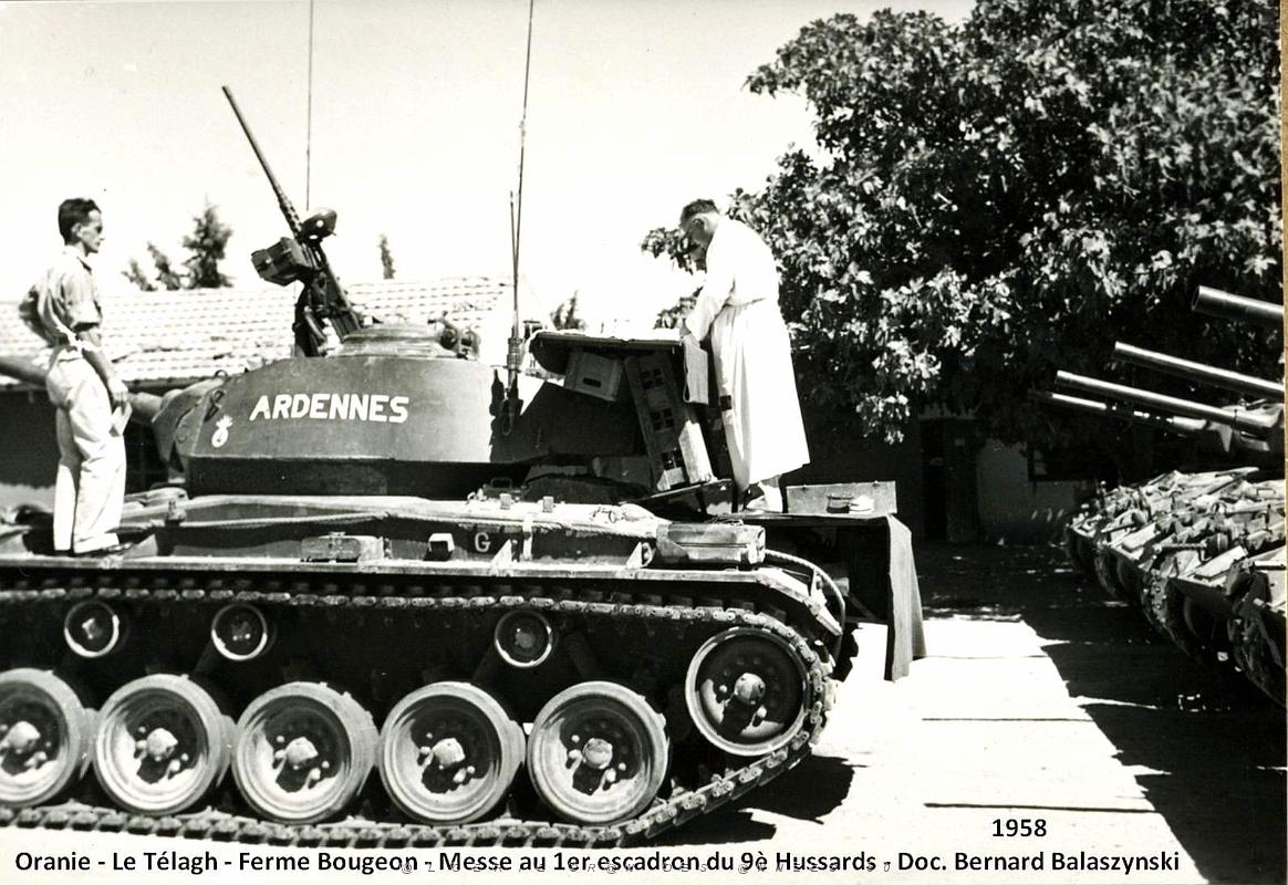 13- Le Telagh - Messe 9e Hussards.jpg